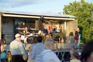 Sonnwendfeier Neubiberg Oktoberfestband