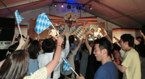 oktoberfest japan oktoberfestband gaudiblosn